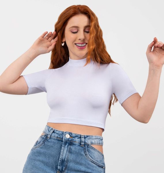Blusa Cropped Gola Alta