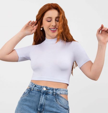 Blusa Cropped Gola Alta